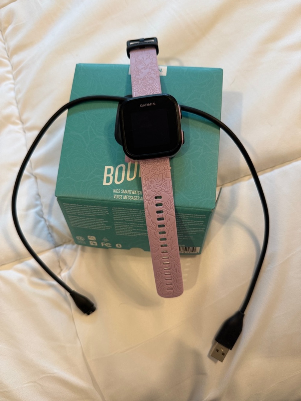 Garmin Kids Bounce Smartwatch with Light Pink Floral Strap